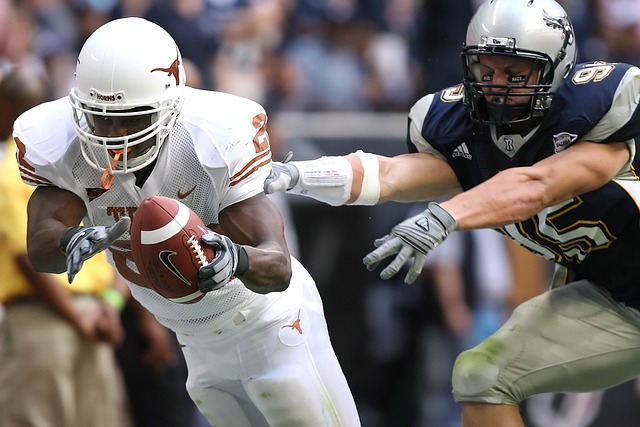 防守反击的 防守反击的